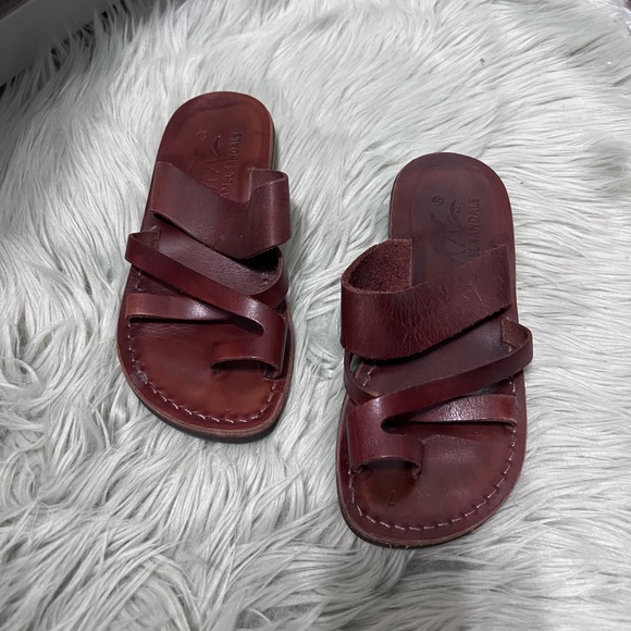 Camel Leather Sandals - Picture 4 of 10